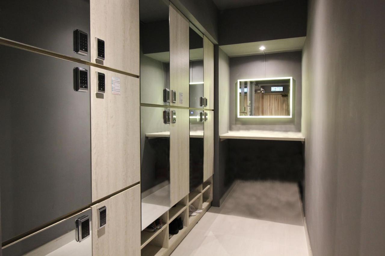 L'Etoile De Mer Mong Kok - Capsule Hotel Kowloon  Exterior photo